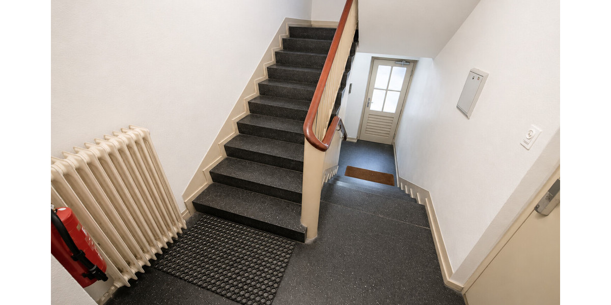 Hausflur-Treppen