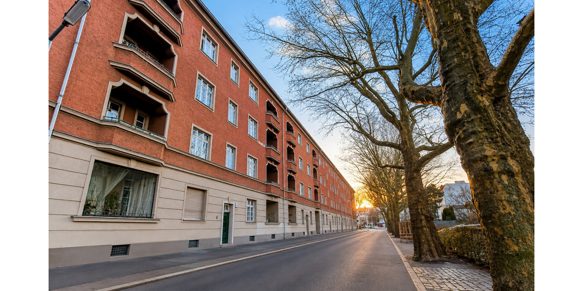 ETW mit 4 Zimmer + ca. 87 qm Berlin-Reinickendorf - Balkon - zur Selbstnutzung oder Kapitalanlage ! - Etagenwohnung Berlin Reinickendorf | Angebot:27120509