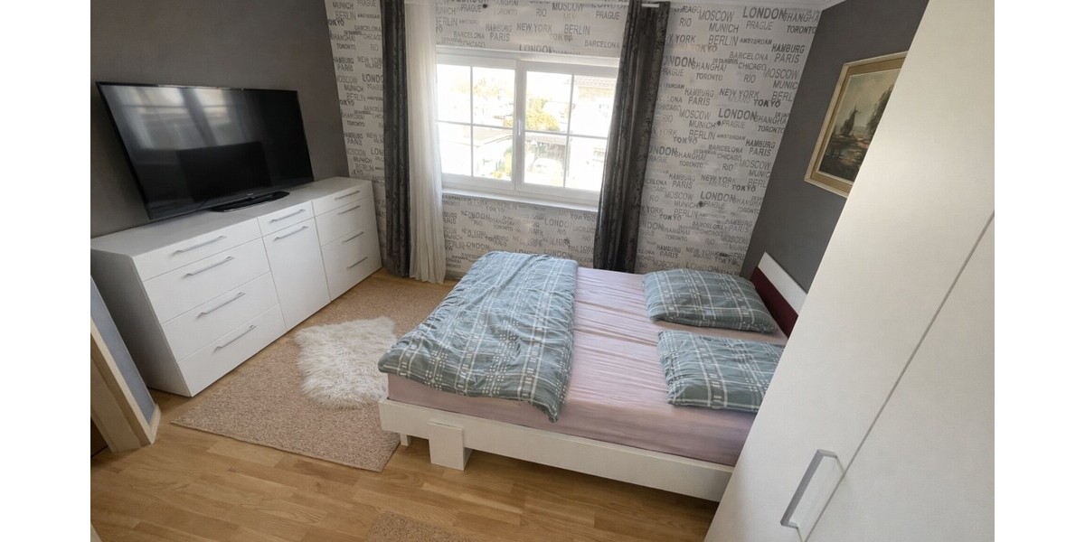 OG - 3- Schlafzimmer
