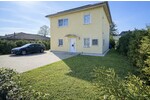 Berlin-Biesdorf: Stilvolle Stadtvilla auf 490 m² GST inkl. Terrasse & Garten in ruhiger Wohnlage ! - Einfamilienhaus Berlin / Biesdorf Biesdorf | Angebot:25871728
